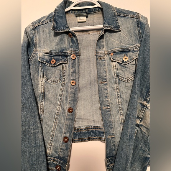 H & M Jeans Jacket - Picture 1 of 6